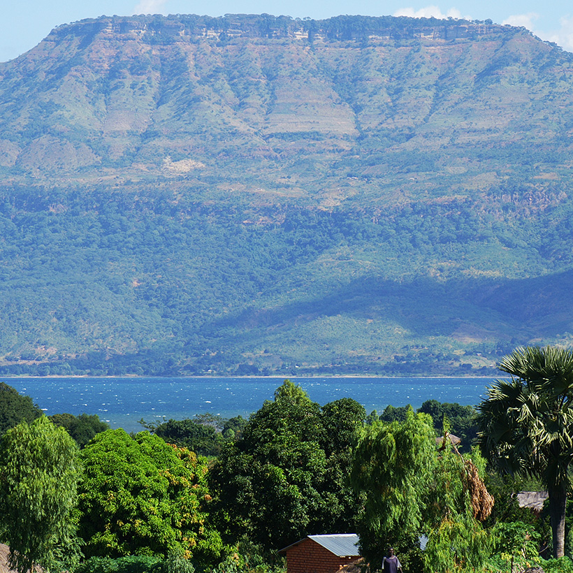 Karooo Deposits near Chiweta